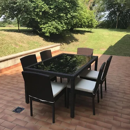 86g706 Prázdninový dům Lathus-Saint-Remy